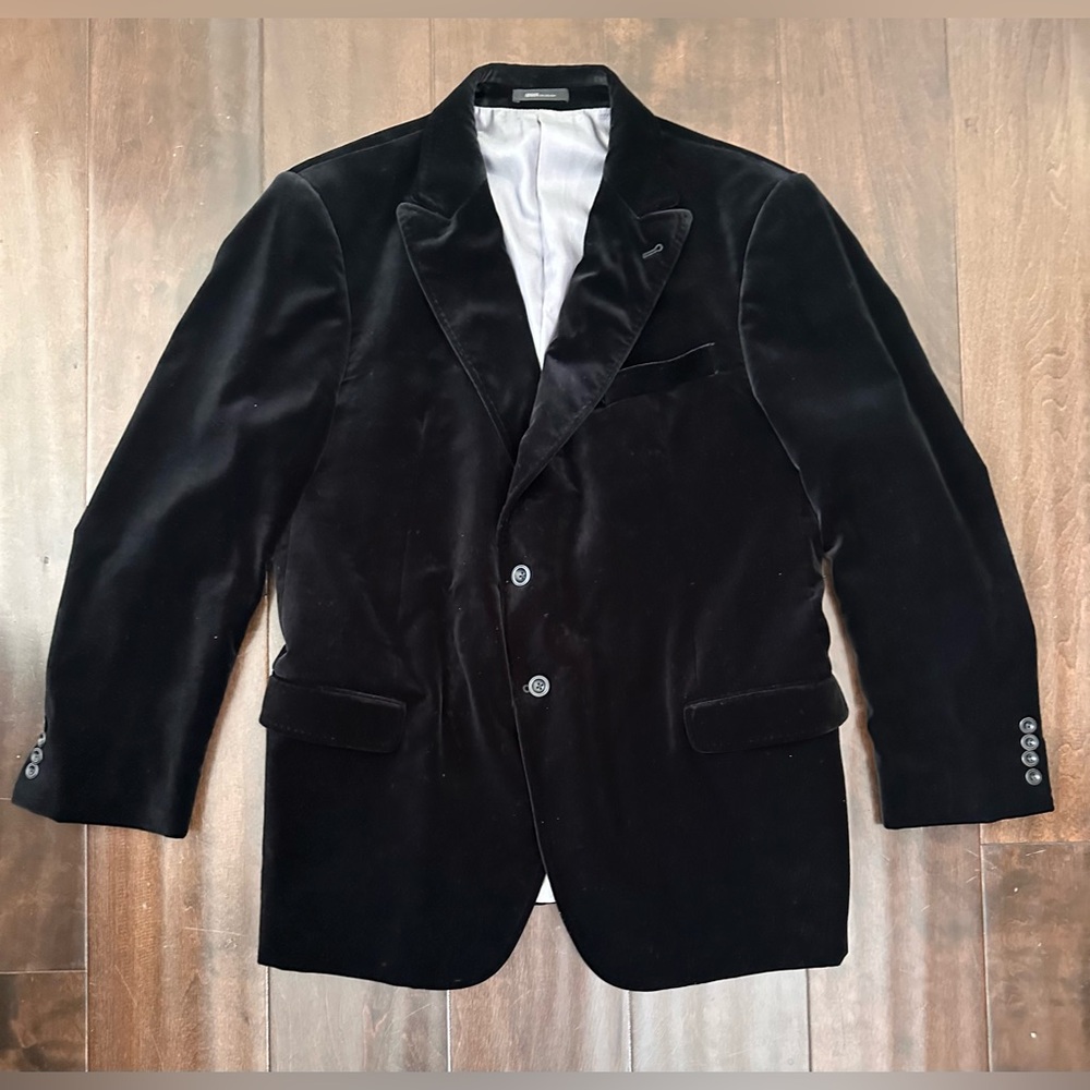 Armani Collezioni Men’s Black Velvet Blazer - Picture 1 of 15